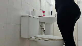 Horny i hanga i roto i tenei ataata