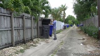 Alyssa Lynn sialan anaknya teman di luar