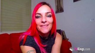 Je suis Sarita, et je vais faire de mon BF UNE MAIN/PIED, IL ne l&#039;OUBLIE PAS...